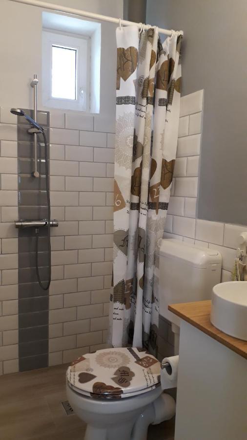 Clara Apartman Keszthely Buitenkant foto