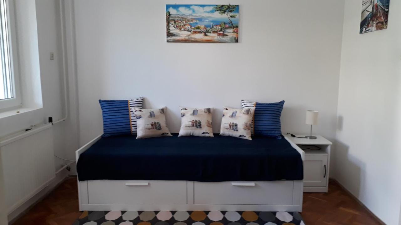 Clara Apartman Keszthely Buitenkant foto